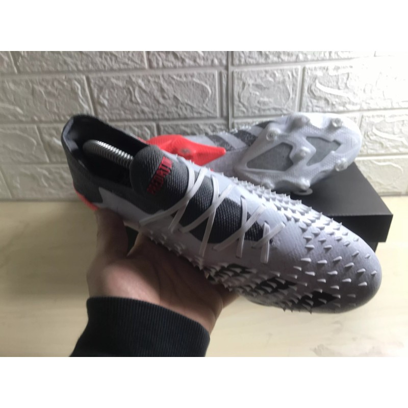 Botas de Fútbol Adidas Predator Freak.1 Bajo FG Hombre Blanco (#39~#45)